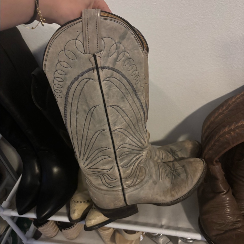 LIMITED EDITION TONY LAMA BOOTS